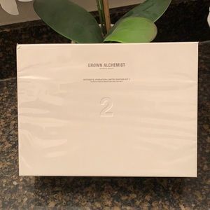 Grown Alchemist intensive hydration limited edition kit 2.